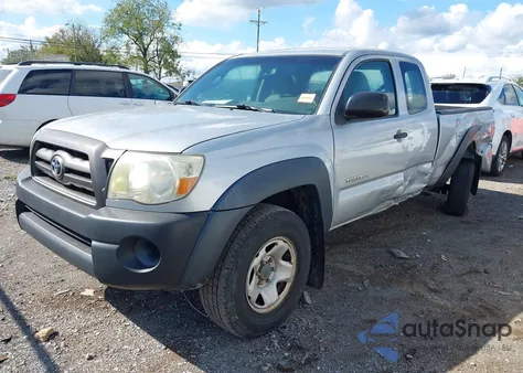 2009 Toyota Tacoma из США, поврежденный, VIN 5TEUX42N49Z640383